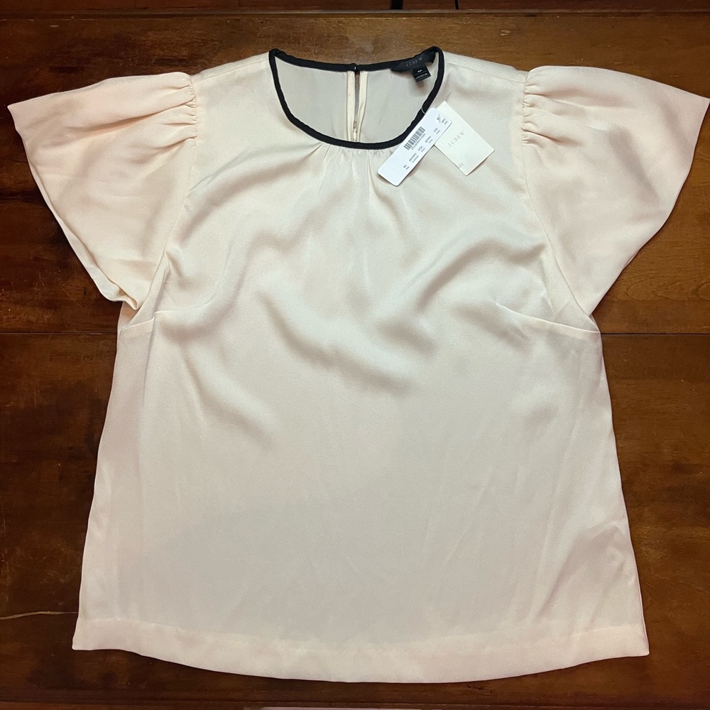 NWT J.Crew Contrast Trim Puff Sleeve Blouse in Ivory/Black